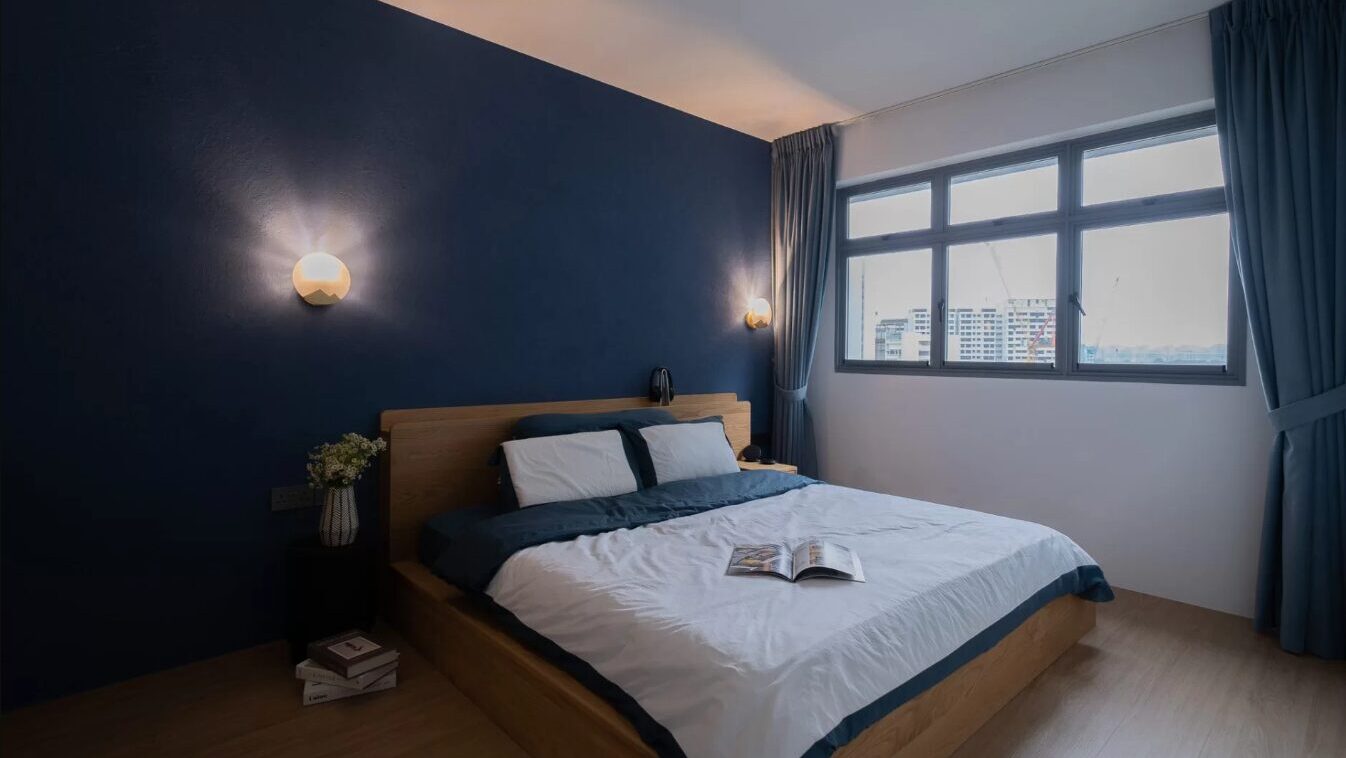 The Best Colours For A Calming Bedroom blue cosy minimalistic